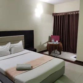 Standard Couple Room